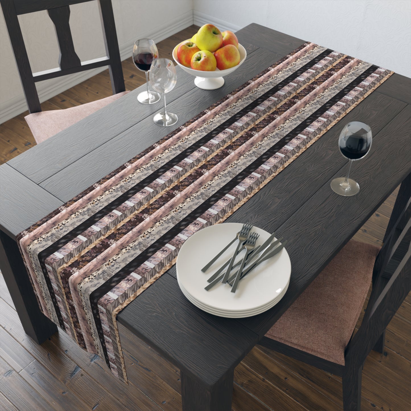 Textured Stripes Table Runner (Cotton, Poly)
