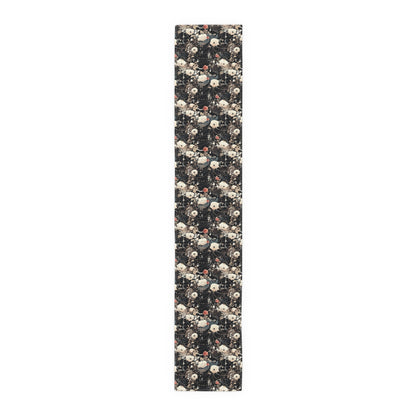 Shimmerweb Table Runner (Cotton, Poly)
