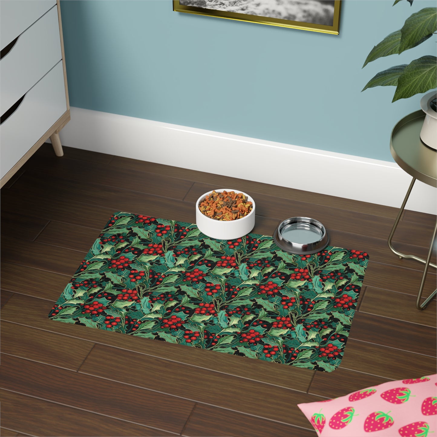 Holly Pet Food Mat (12x18)