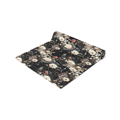 Shimmerweb Table Runner (Cotton, Poly)