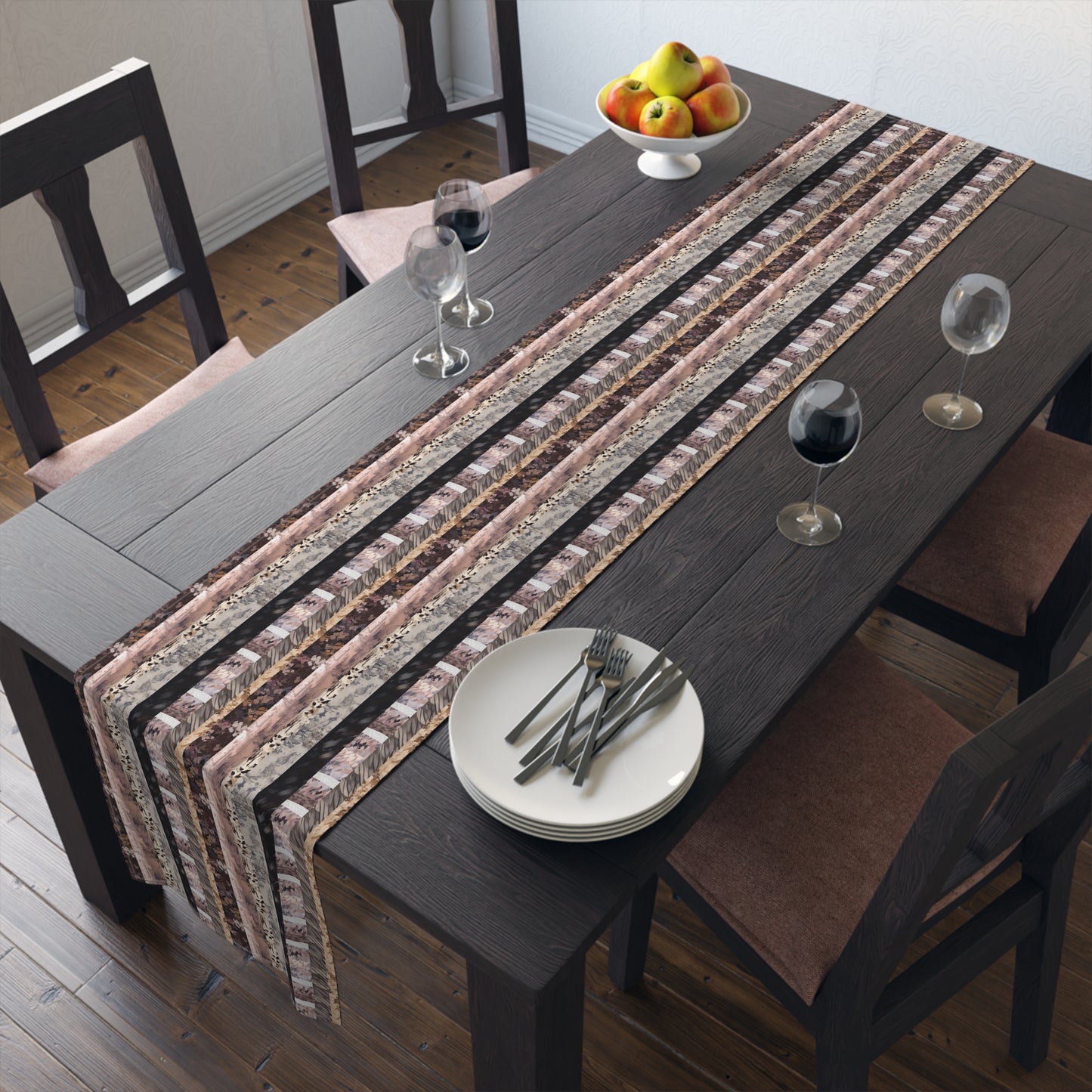 Textured Stripes Table Runner (Cotton, Poly)